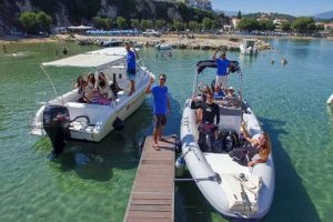 Giro in barca, snorkeling e paddle surf a La Canea2
