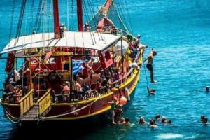 Giro in nave pirata a Candia6