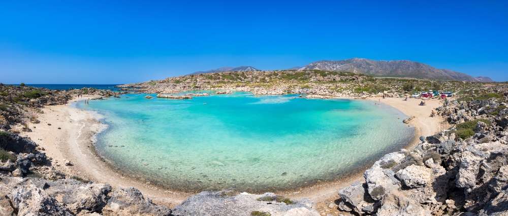 Aspri limni, una laguna tropicale